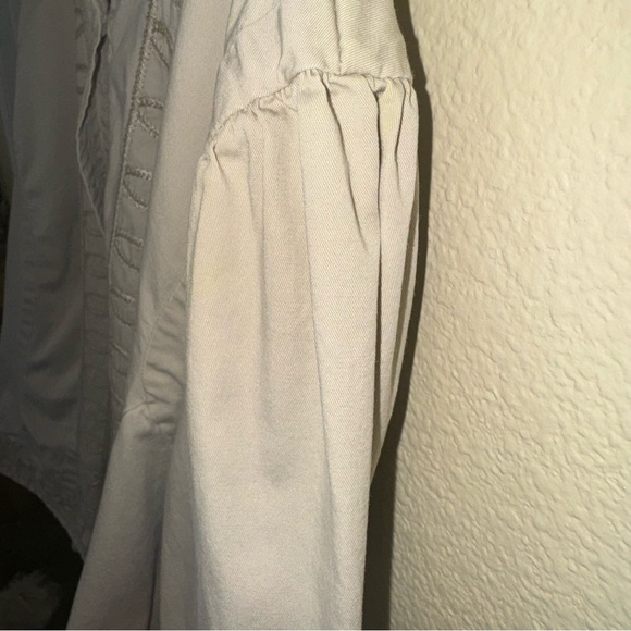 Venecia women’s plus 22/24 tan embellished jacket. Fall jacket work jacket comfy - Picture 10 of 16